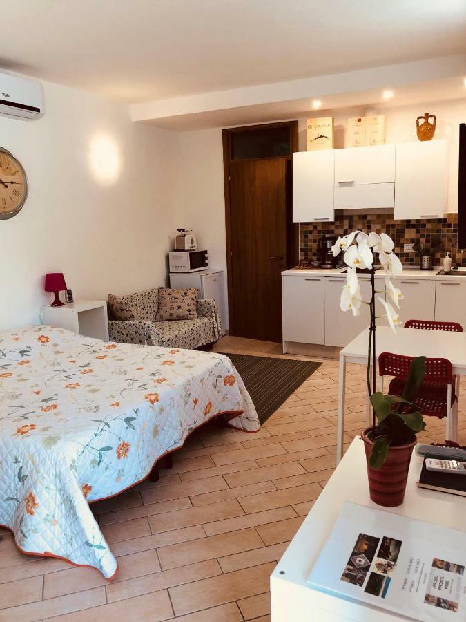 La Dolce Vita Studio With Free Private Parking Сієна Екстер'єр фото
