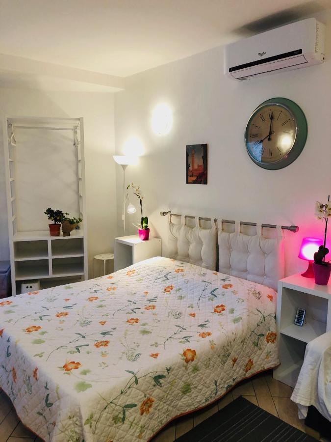 La Dolce Vita Studio With Free Private Parking Сієна Екстер'єр фото